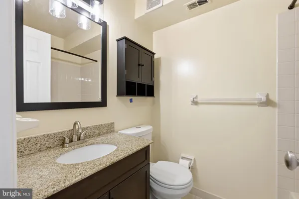 $2,300 | 2014 Barry Court, Holland, PA 18966