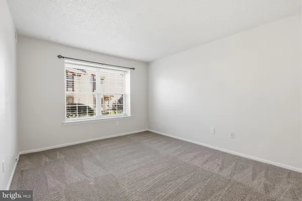 $2,300 | 2014 Barry Court, Holland, PA 18966