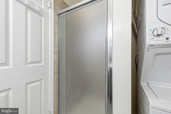 $2,300 | 2014 Barry Court, Holland, PA 18966