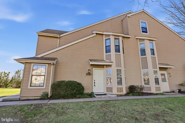 $2,300 | 2014 Barry Court, Holland, PA 18966