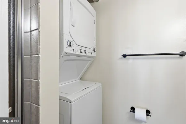 $2,300 | 2014 Barry Court, Holland, PA 18966