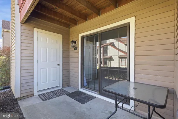 $2,300 | 2014 Barry Court, Holland, PA 18966