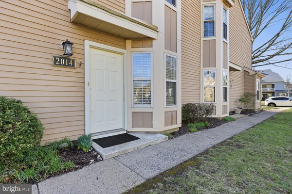 $2,300 | 2014 Barry Court, Holland, PA 18966