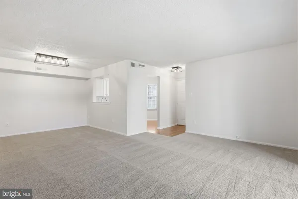 $2,300 | 2014 Barry Court, Holland, PA 18966