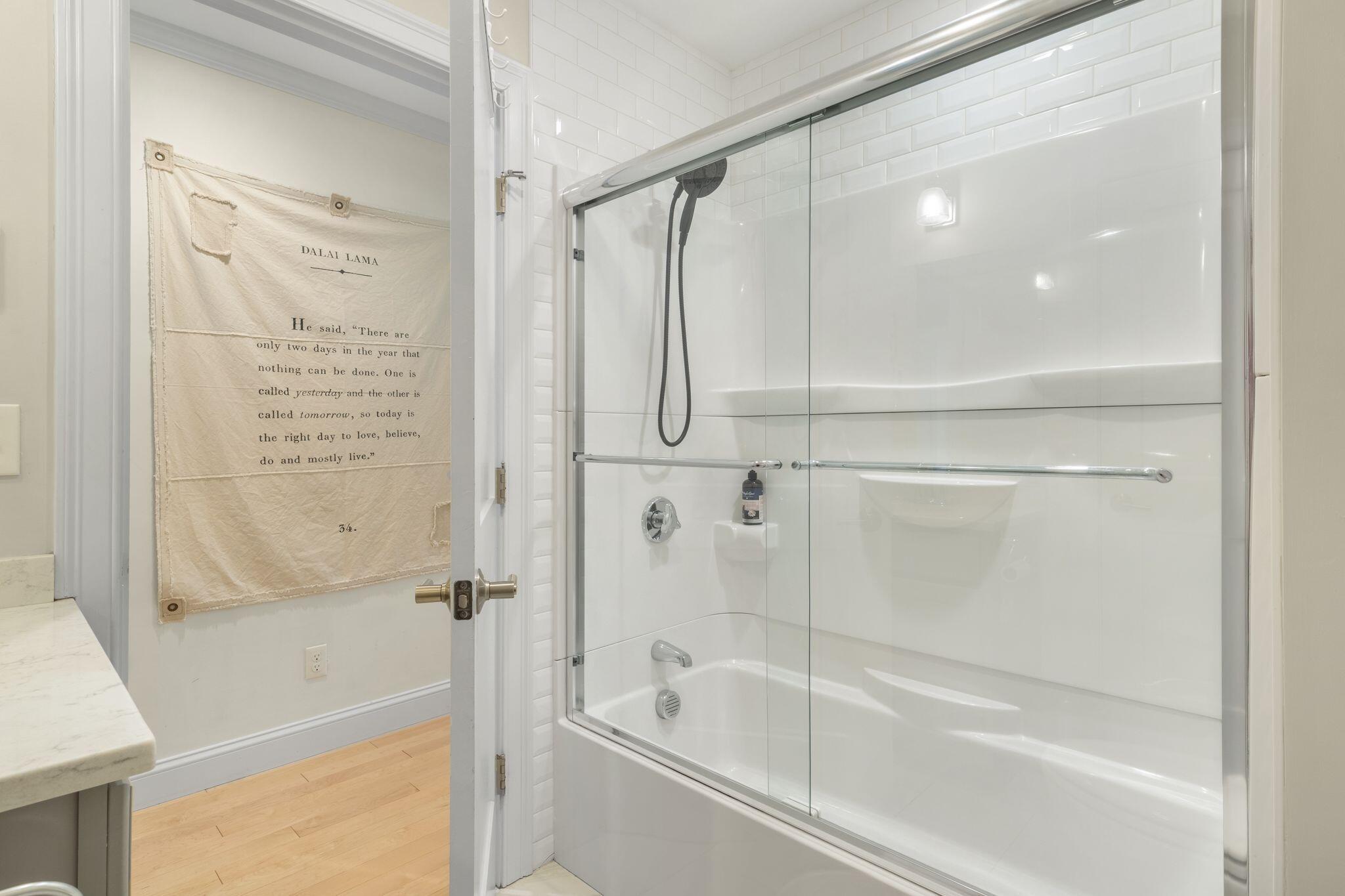 42 State Road, Unit 203 Kittery, ME 03904 - Photo 19 of 48 42_State_Rd_064