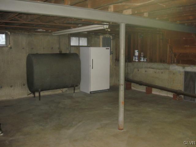 3144 Hilly Road Bethlehem, PA 18017 - Photo 16 of 19 Gallery Image 16
