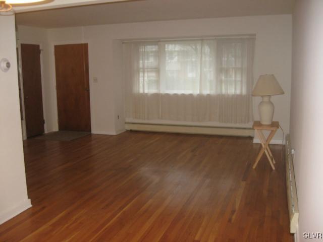 3144 Hilly Road Bethlehem, PA 18017 - Photo 4 of 19 Gallery Image 4