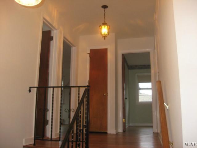 3144 Hilly Road Bethlehem, PA 18017 - Photo 9 of 19 Gallery Image 9