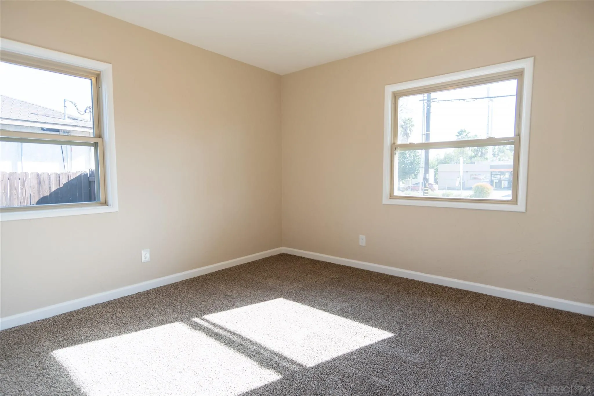 7204 Waite Drive La Mesa, CA 91941 - Photo 13 of 18 an empty room with a window