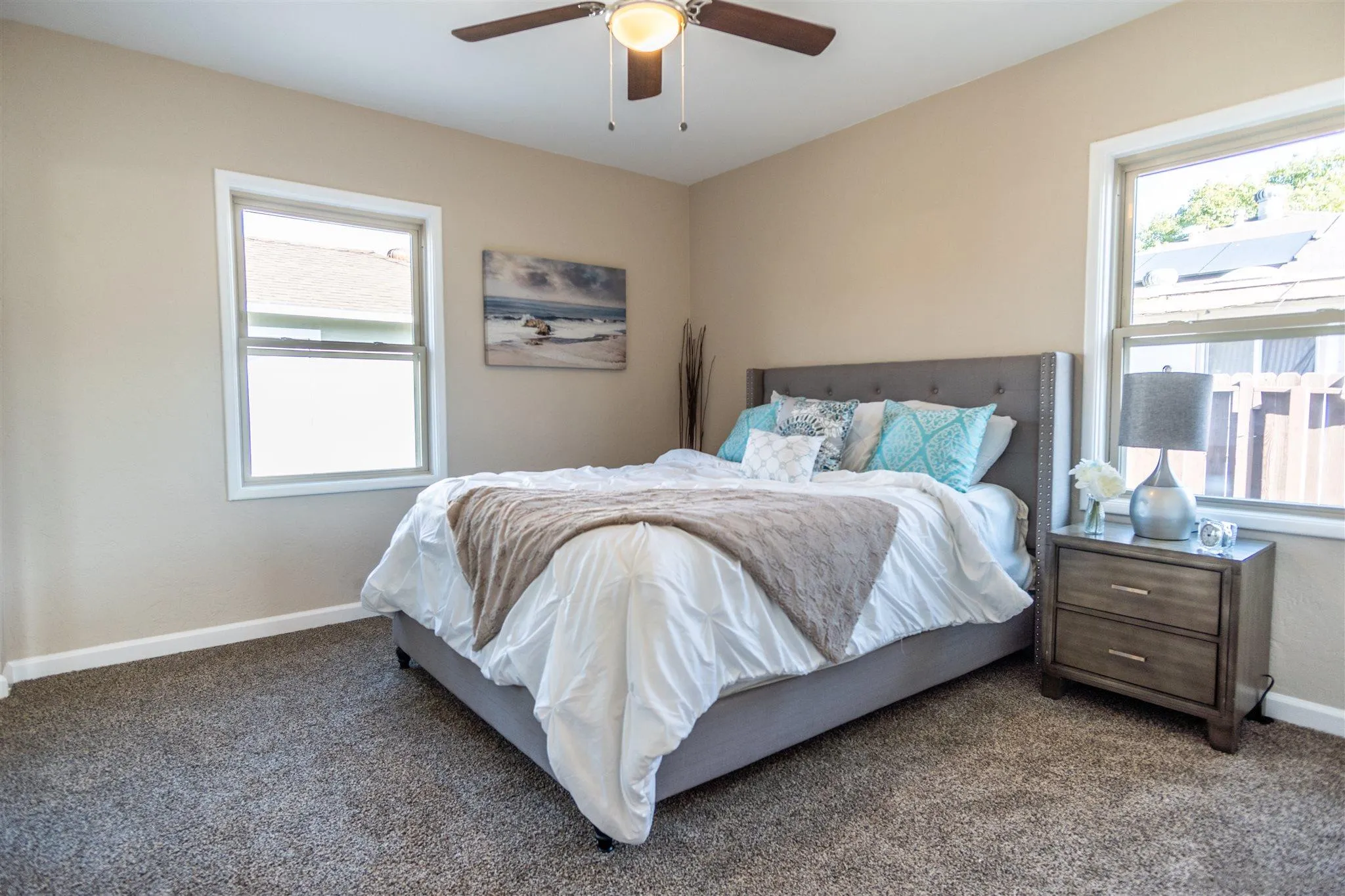 7204 Waite Drive La Mesa, CA 91941 - Photo 4 of 18 a bedroom with a bed and window