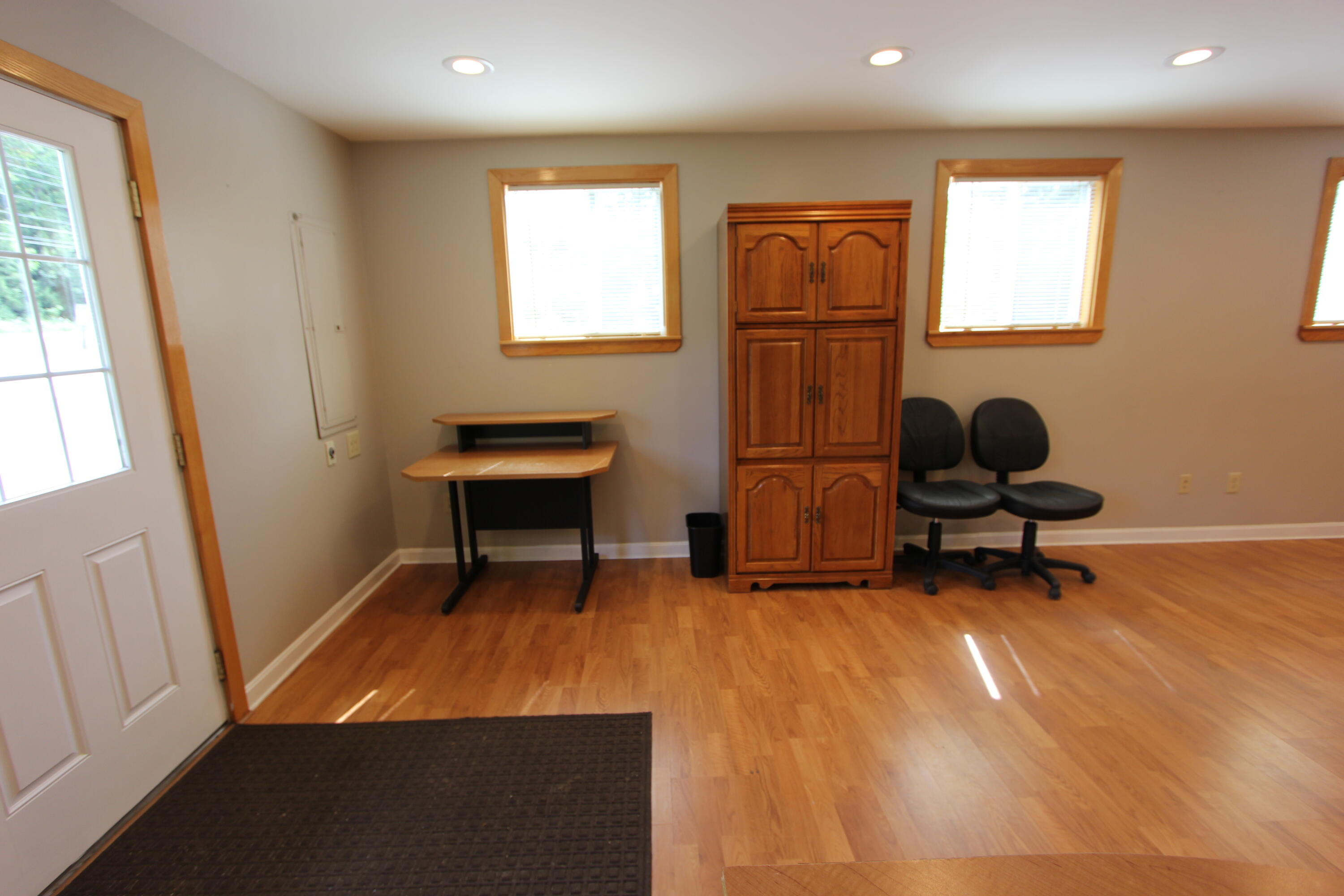 556 Auburn Road Turner, ME 04282 - Photo 11 of 30 IMG_6243
