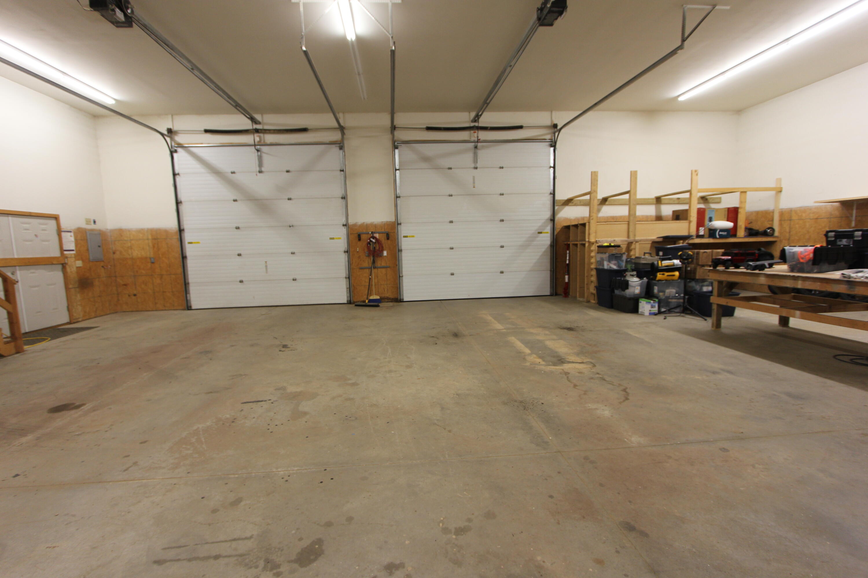 556 Auburn Road Turner, ME 04282 - Photo 19 of 30 garage