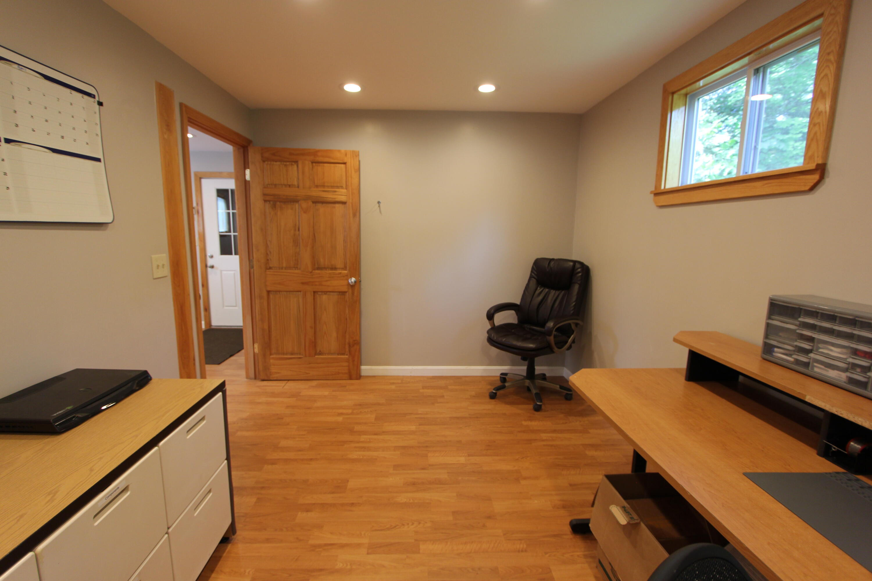 556 Auburn Road Turner, ME 04282 - Photo 9 of 30 office