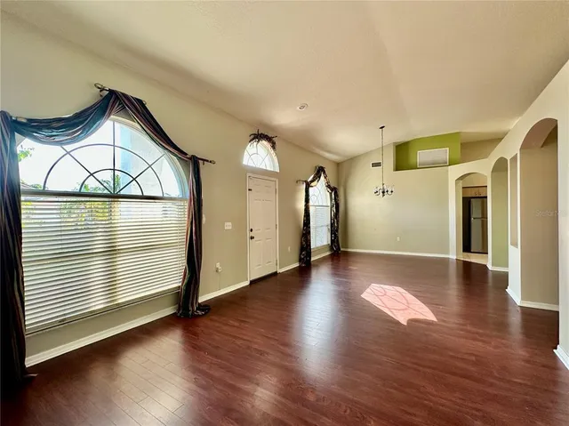 $2,200 | 28820 Stormcloud Pass, Wesley Chapel, FL 33543