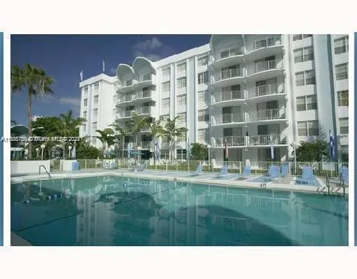 $170,000 | 498 Northwest 165th Street, Unit D607, Miami, FL 33169