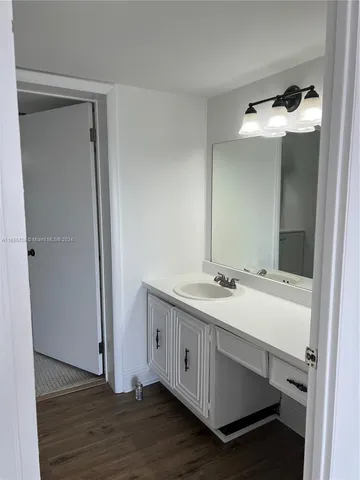 $170,000 | 498 Northwest 165th Street, Unit D607, Miami, FL 33169