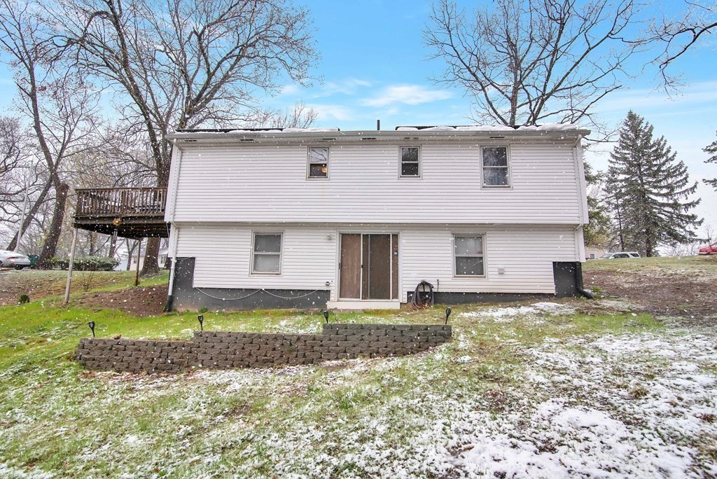 134 Undine Circle Springfield, MA 01109 - Photo 18 of 25 Gallery Image 18