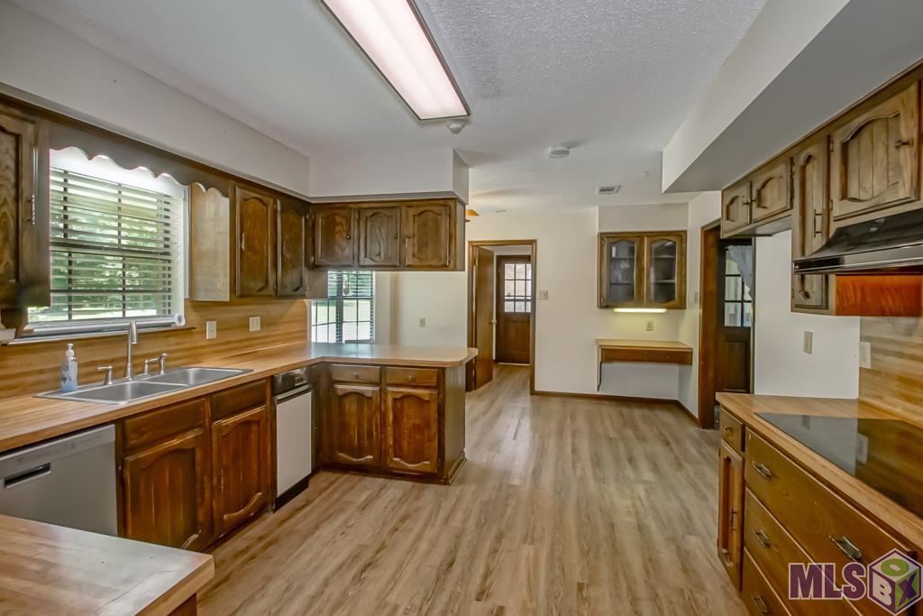 9655 Sullivan Road Baton Rouge, LA 70818 - Photo 25 of 47