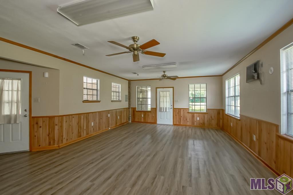 9655 Sullivan Road Baton Rouge, LA 70818 - Photo 27 of 47