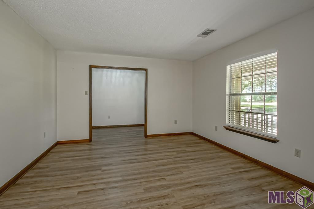 9655 Sullivan Road Baton Rouge, LA 70818 - Photo 29 of 47