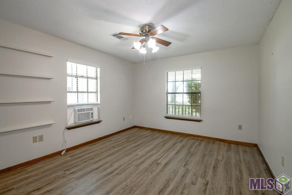 9655 Sullivan Road Baton Rouge, LA 70818 - Photo 32 of 47
