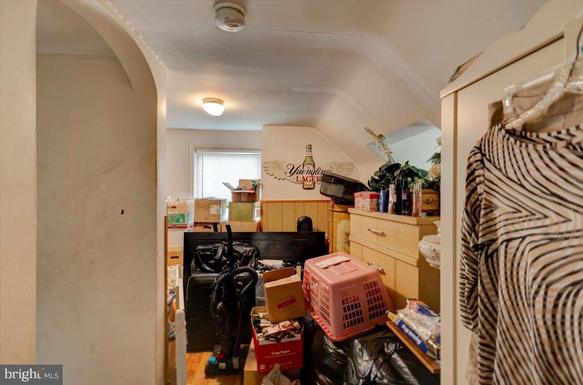 7306 Dogwood Road Baltimore, MD 21244 - Photo 28 of 37 Cluttered space brimming with potential.