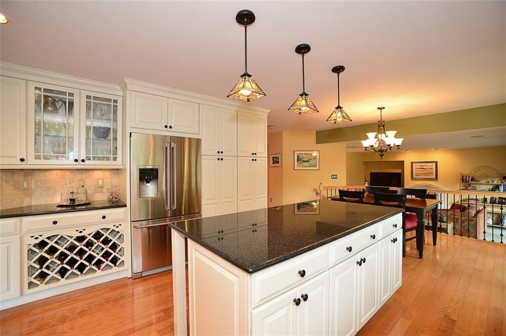 1204 Lehigh Road Pittsburgh, PA 15205 - Photo 11 of 24 Gallery Image 11