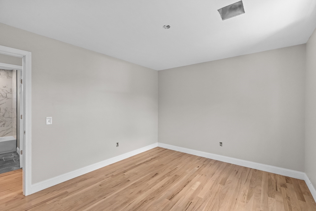 37 Murray Street Providence, RI 02909 - Photo 10 of 35
