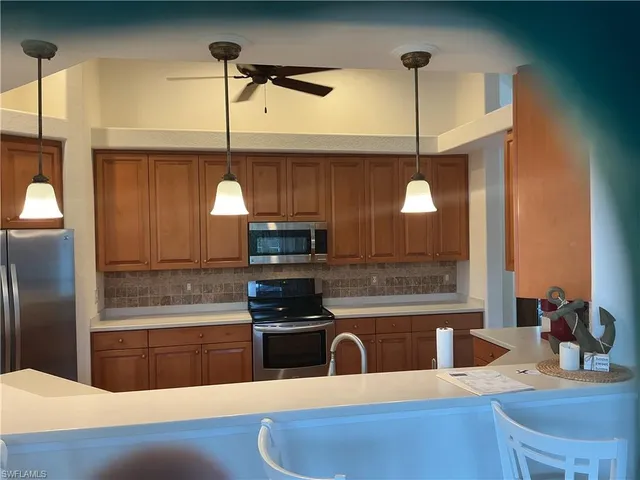 $3,500 | 2605 Beach Parkway West, Cape Coral, FL 33914