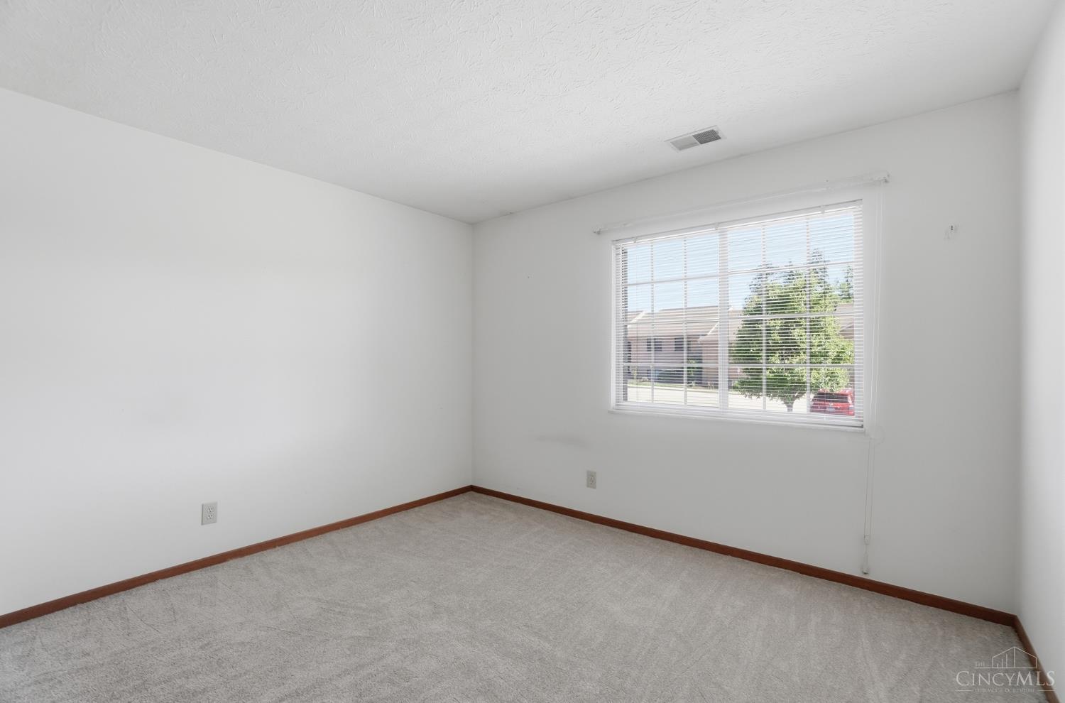 3961 School Section Road, Unit 36 Cincinnati, OH 45211 - Photo 20 of 31