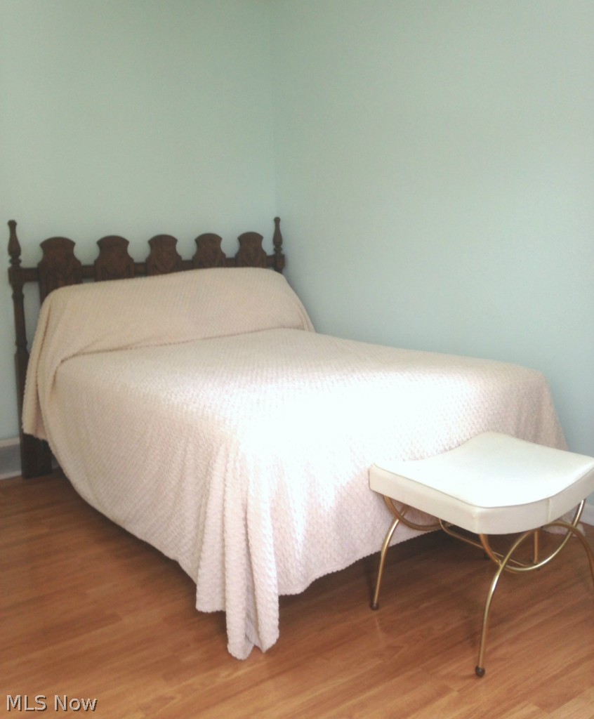 952 Hudson Road Kent, OH 44240 - Photo 18 of 20 Different angle in bedroom #3.