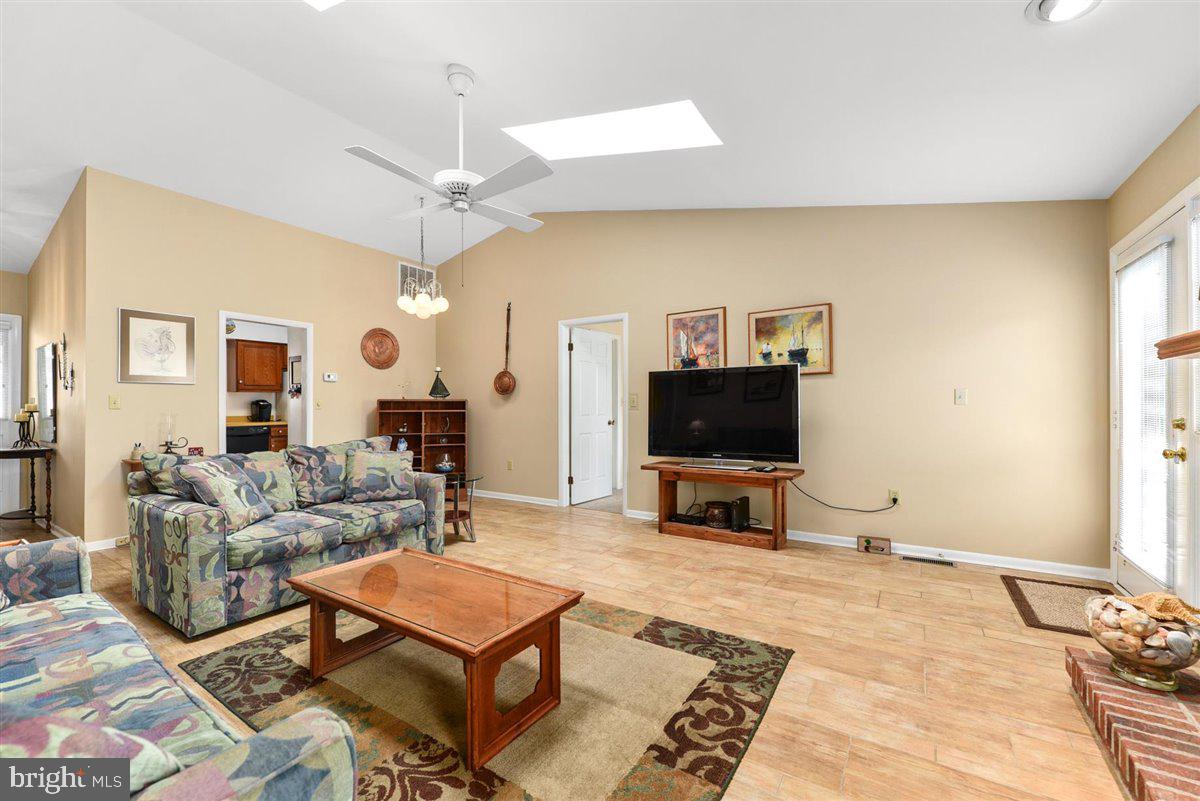 14133 Sea Captain Road Ocean City, MD 21842 - Photo 9 of 26 Gallery Image 9