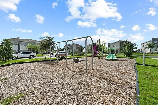 $288,000 | 563 Ocean Course Avenue, Davenport, FL 33896