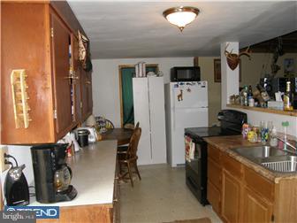 753 Walker Road Macungie, PA 18062 - Photo 3 of 12 Gallery Image 3