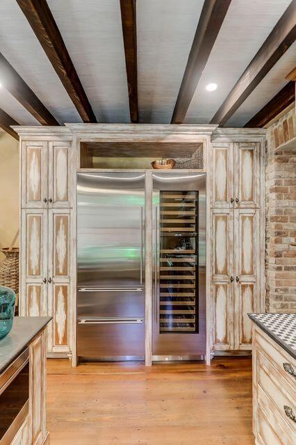 29 Broad Street, Unit B Charleston, SC 29401 - Photo 6 of 17 20190731171933874170000000-o