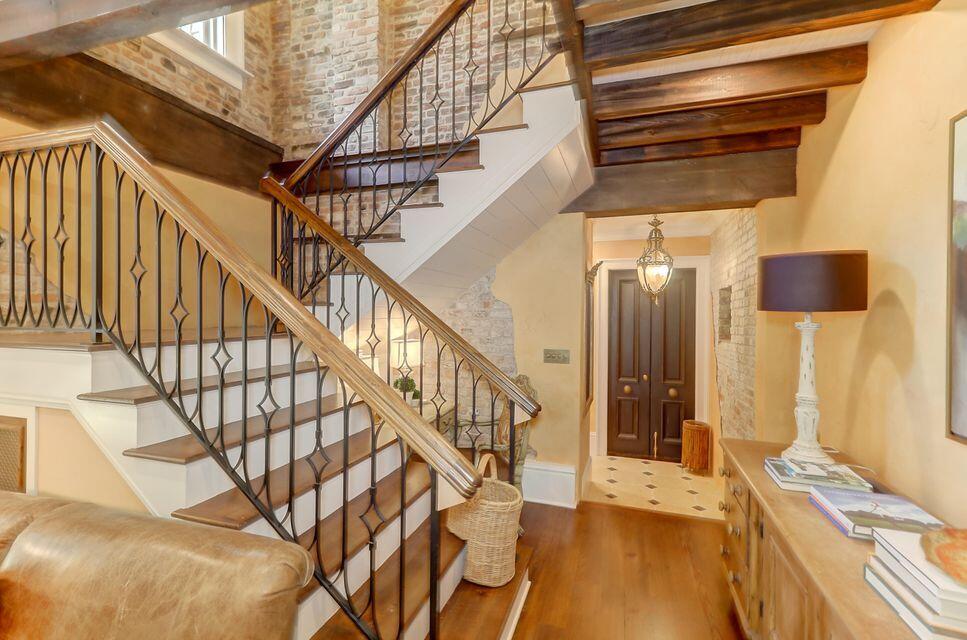 29 Broad Street, Unit B Charleston, SC 29401 - Photo 7 of 17 20190730170158557895000000-o