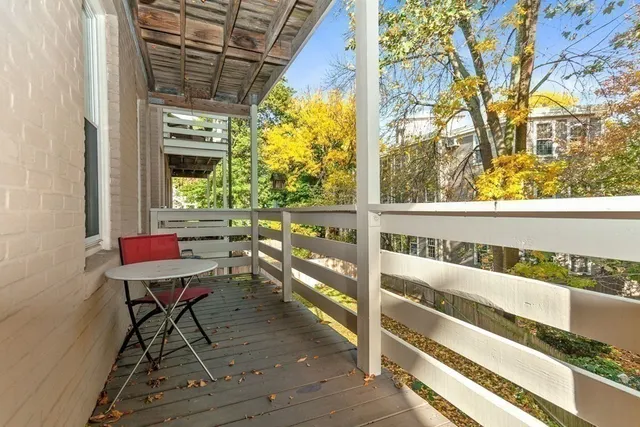 $3,300 | 268 Windsor Street, Unit 4, Cambridge, MA 02139