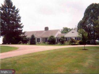 515 Street Road West Grove, PA 19390 - Photo 1 of 4 Gallery Image 1