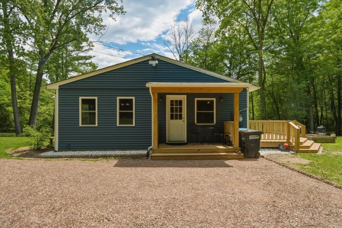 207 Camp Kiniya Road Colchester, VT 05446 - Photo 21 of 35