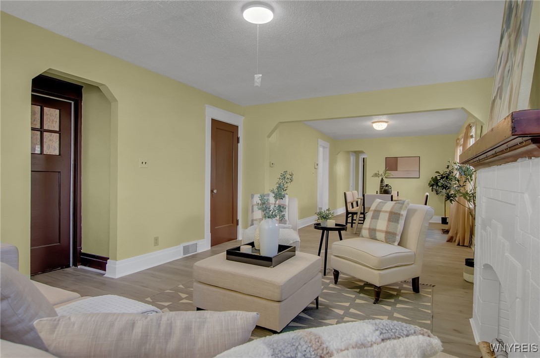 237 Davidson Avenue Buffalo, NY 14215 - Photo 8 of 42