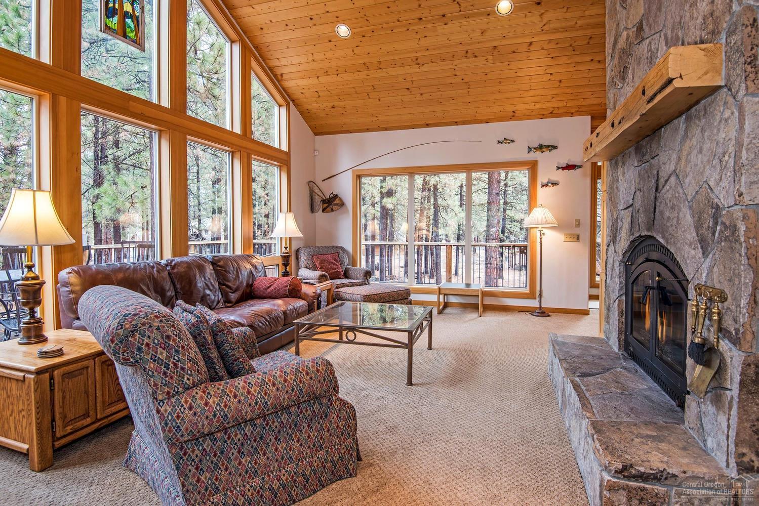 70313 Groundsel Black Butte Ranch, OR 97759 - Photo 4 of 24 Additional Photo