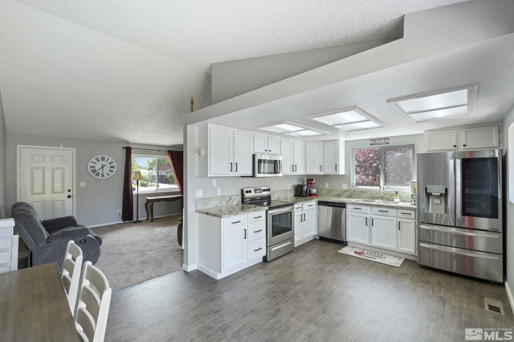 1356 Leonard Road Gardnerville, NV 89460 - Photo 15 of 31 Photo 16