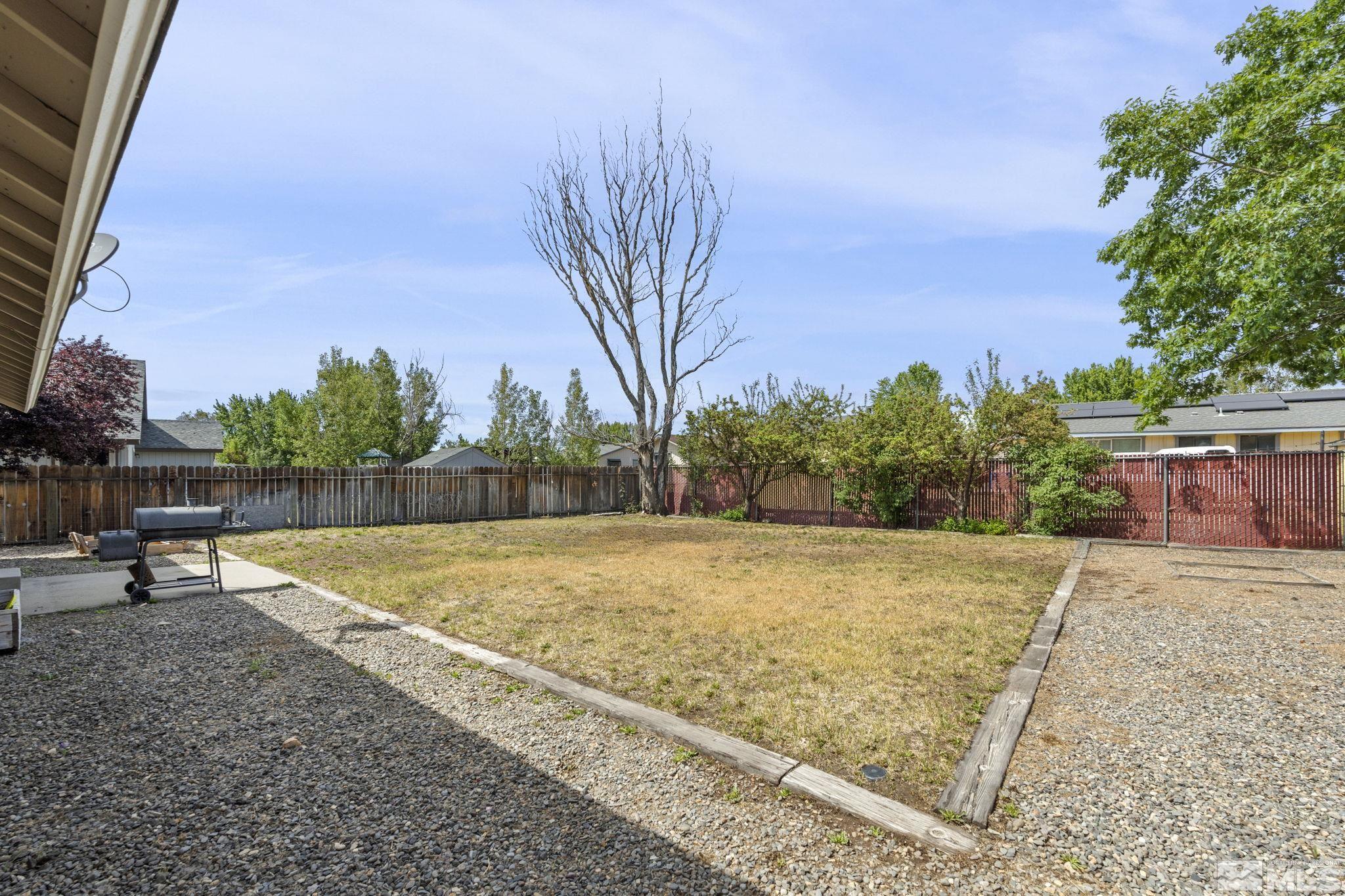 1356 Leonard Road Gardnerville, NV 89460 - Photo 23 of 31 Photo 24