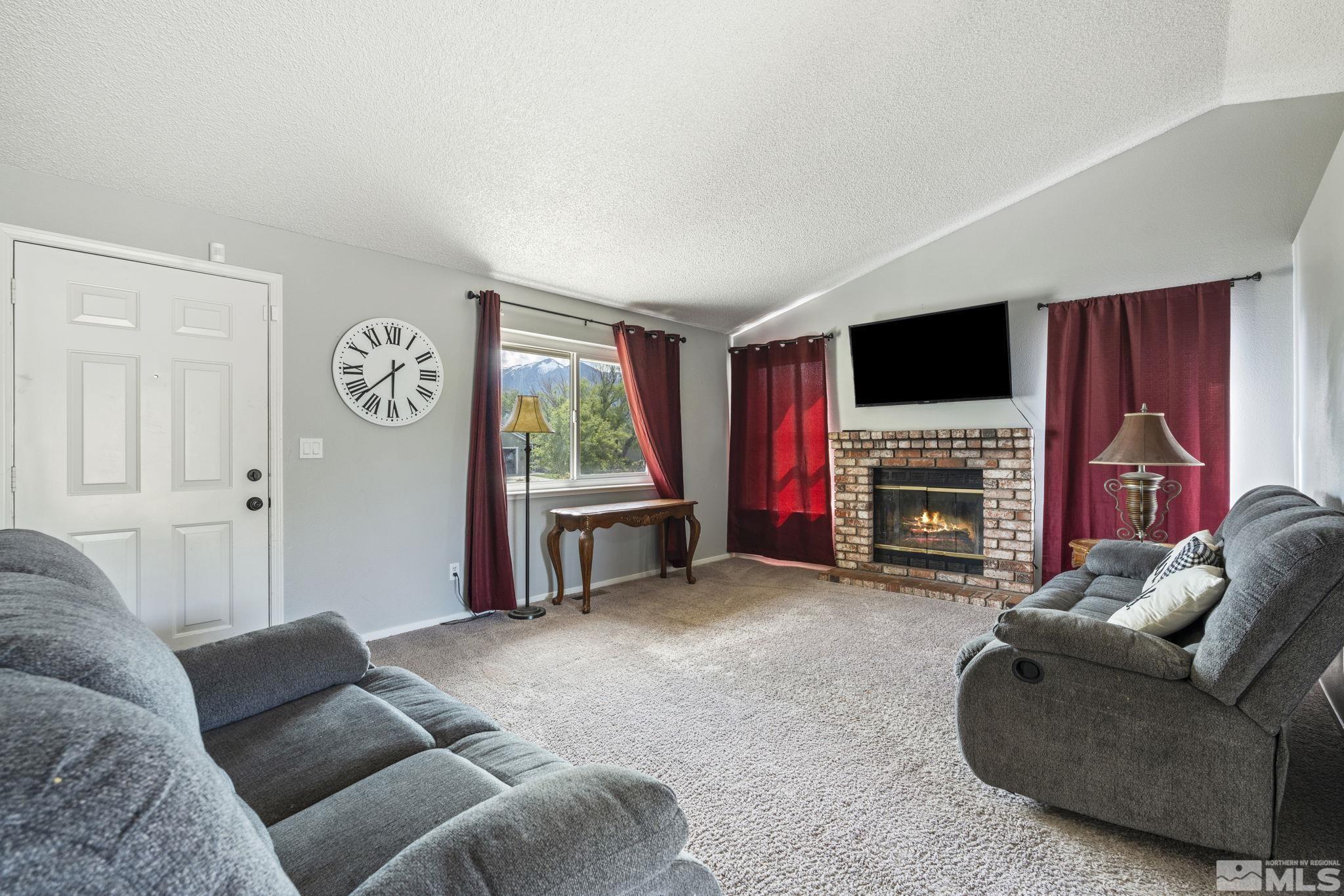 1356 Leonard Road Gardnerville, NV 89460 - Photo 5 of 31 Photo 5
