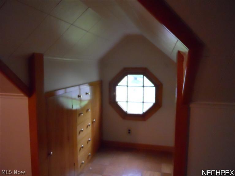 729 State Road Northwest Warren, OH 44483 - Photo 7 of 9 Gallery Image 7