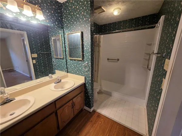 $240,000 | 120 Garden Court, Fayetteville, GA 30215