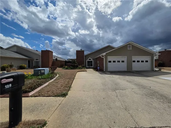$240,000 | 120 Garden Court, Fayetteville, GA 30215