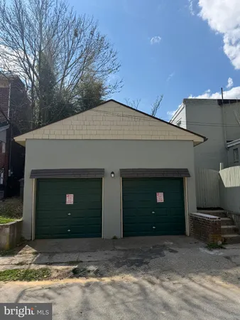 $299,000 | 2320 North Jefferson Street, Wilmington, DE 19802