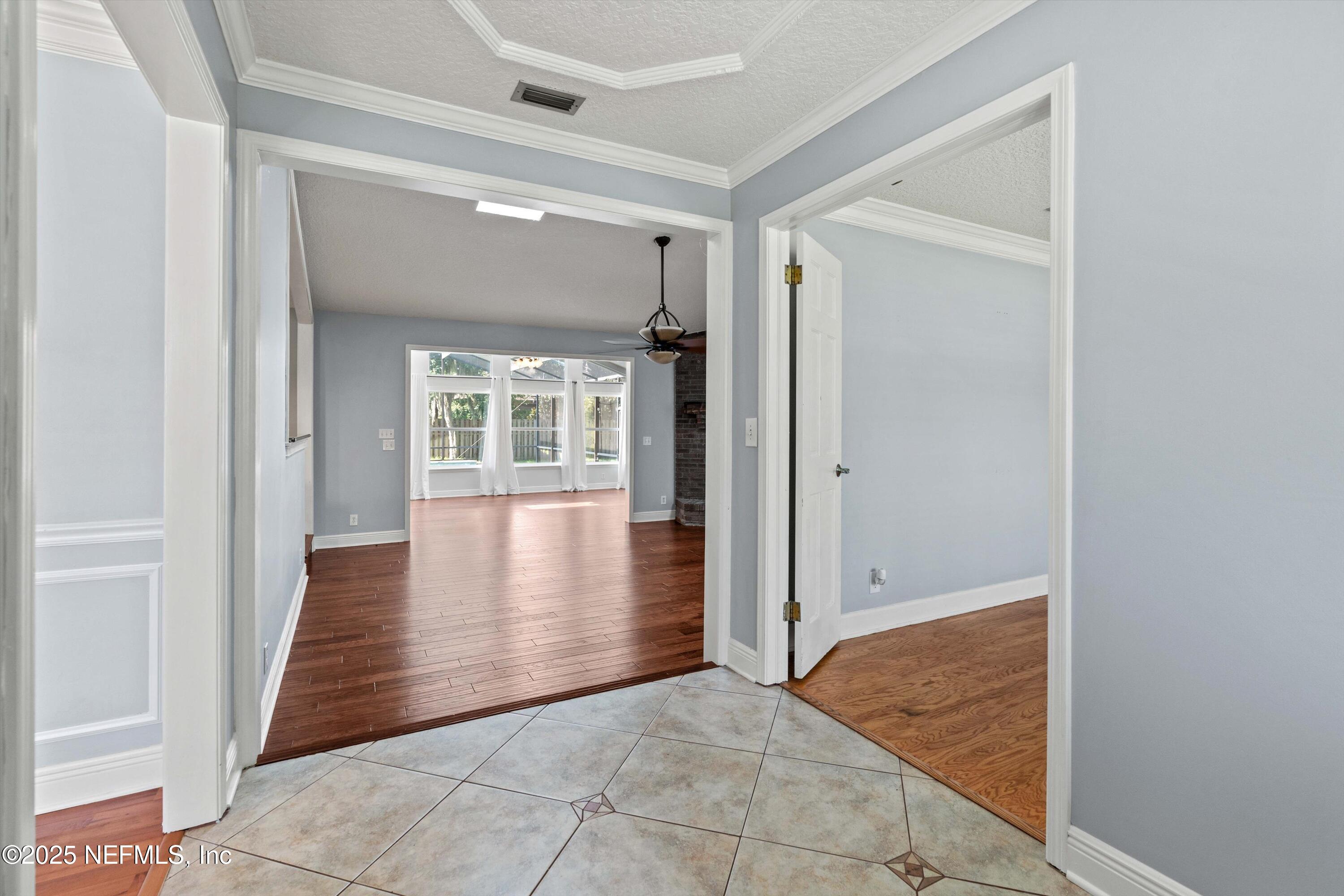 234 Eventide Drive Fleming Island, FL 32003 - Photo 6 of 37 Foyer