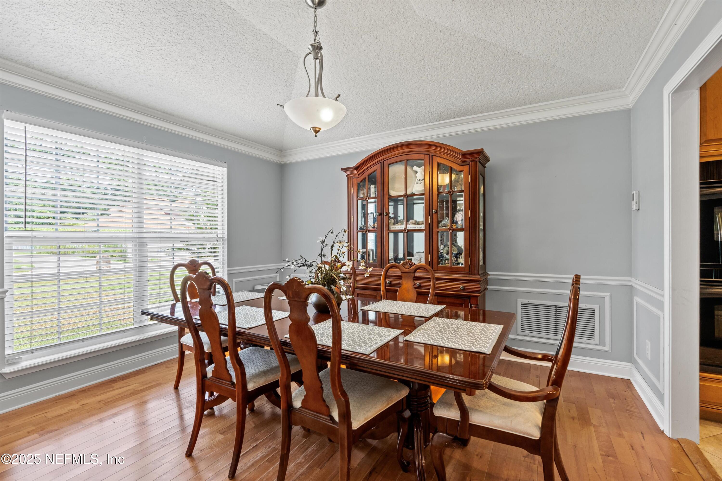 234 Eventide Drive Fleming Island, FL 32003 - Photo 8 of 37 19-Dining Room